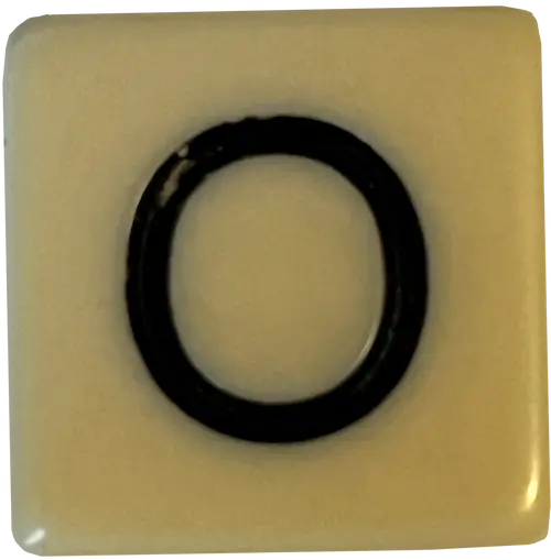 a png of a bannagrams O letter piece